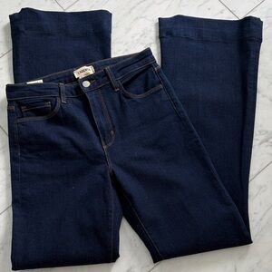 Women's Dark Blue Jeans